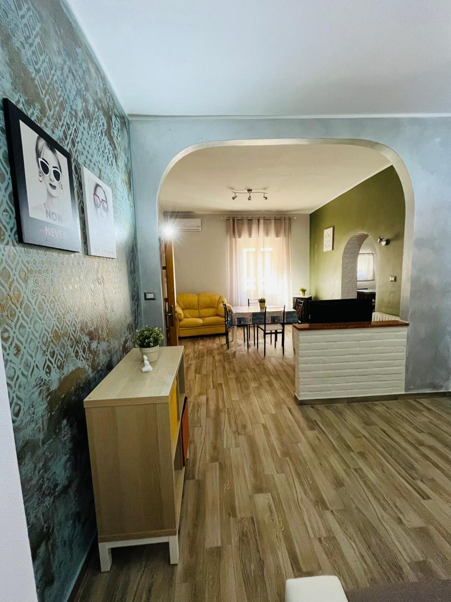 Bouganville Casa Vacanza Ambiente Climatizzato Con Wi Fi 피네토 외부 사진