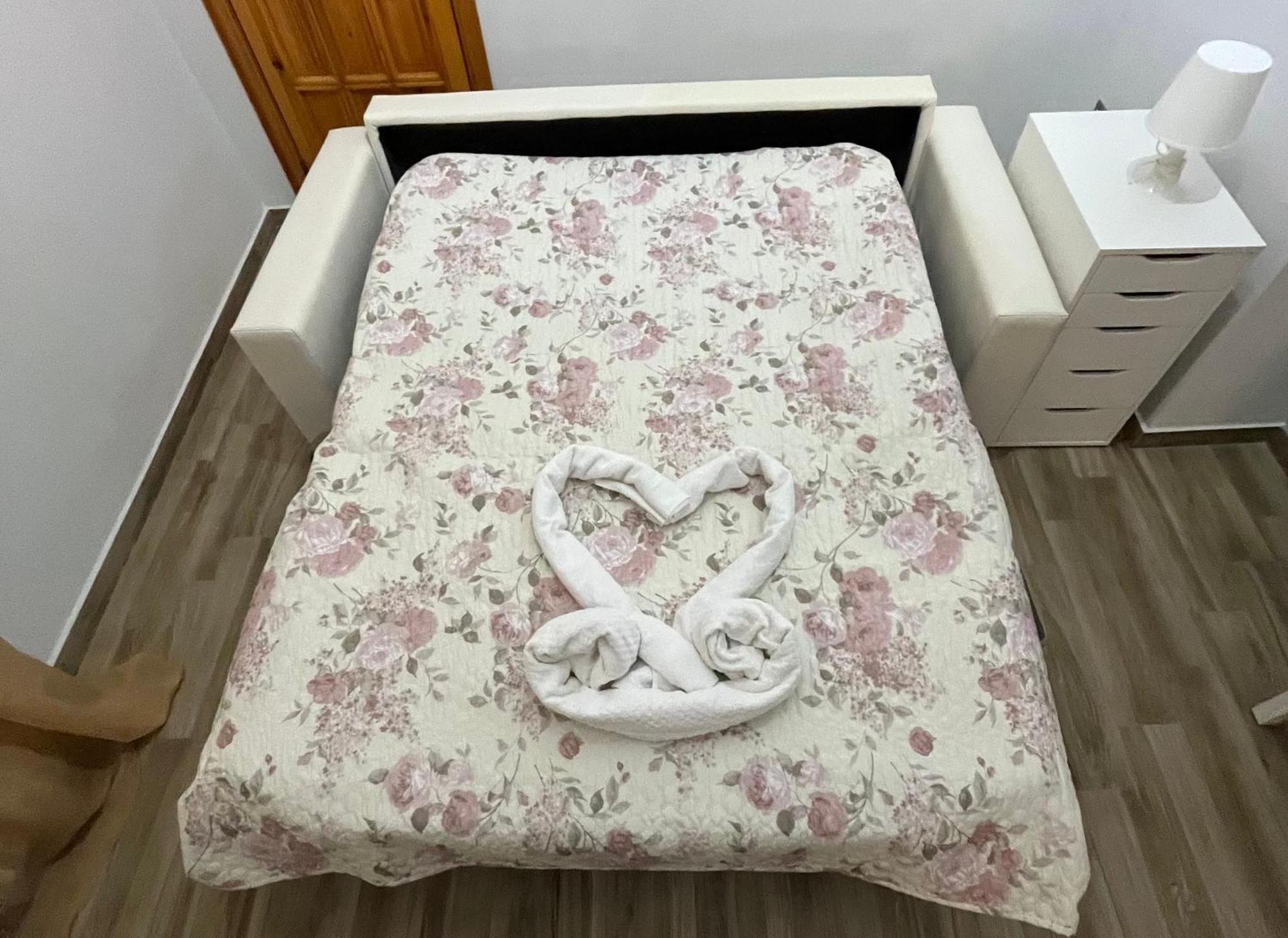 Bouganville Casa Vacanza Ambiente Climatizzato Con Wi Fi 피네토 외부 사진